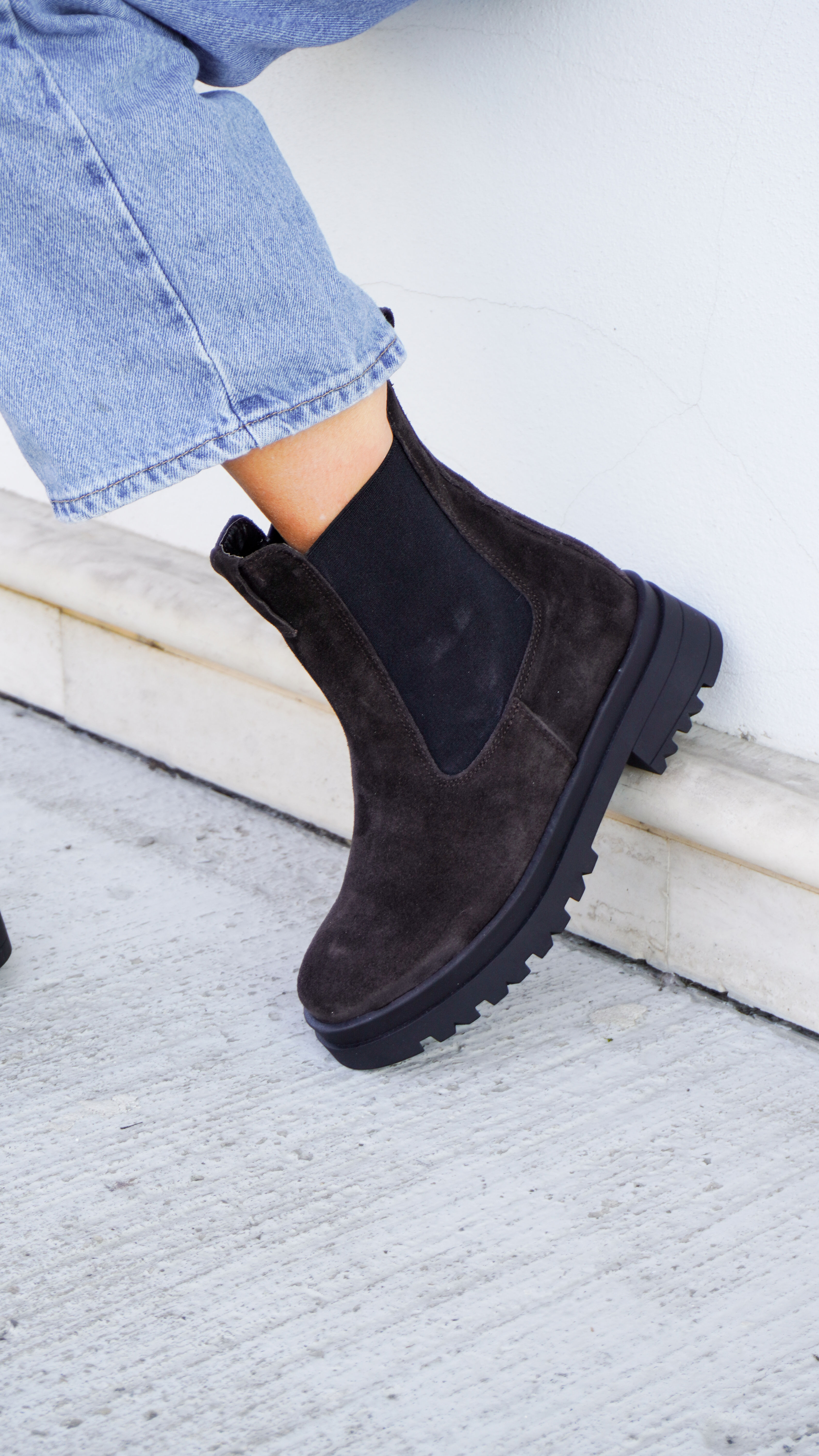 RAFAEL | Anfibi pelle camoscio testa di moro