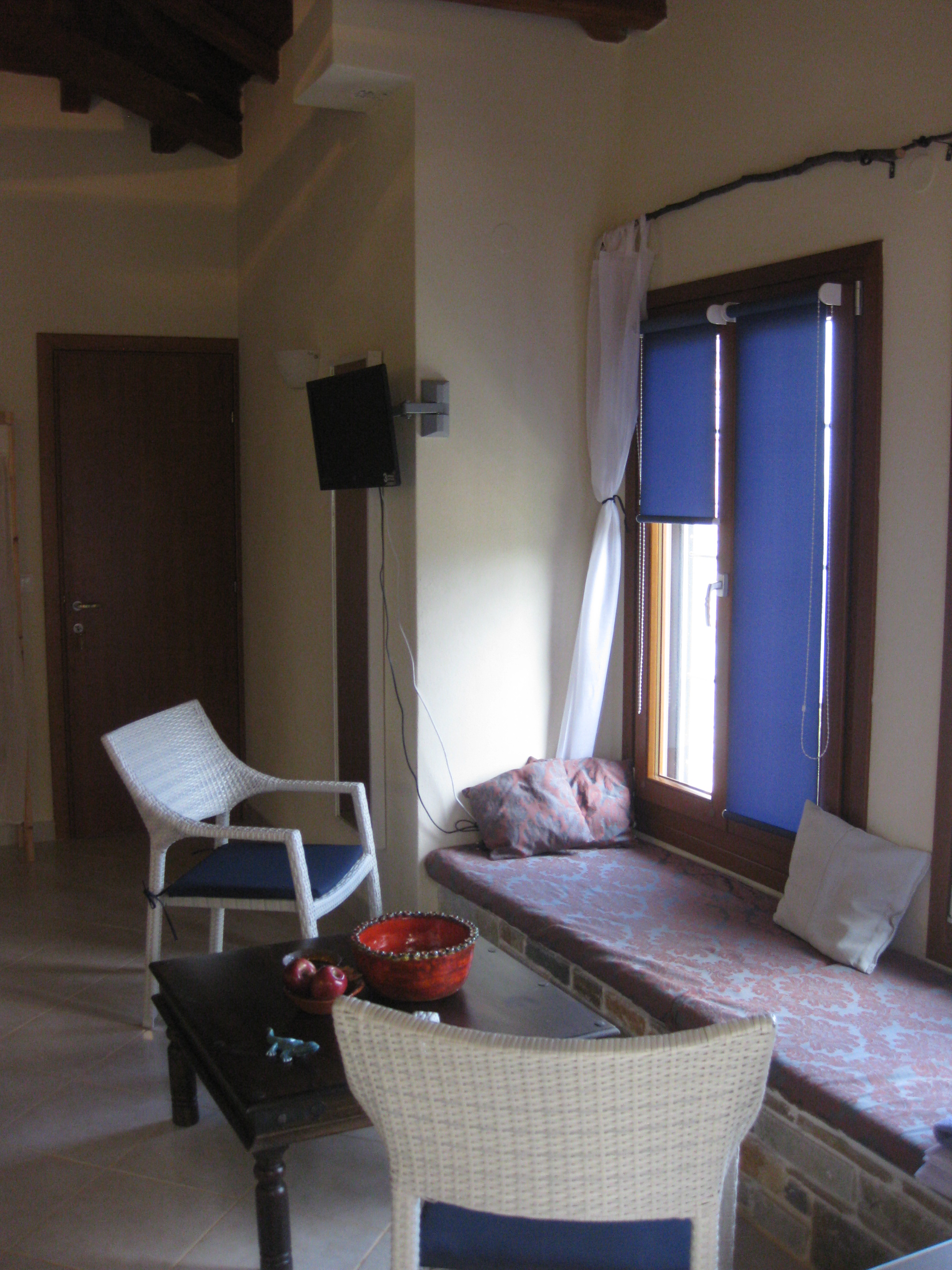 Mini Suite (C/D) - Orlys' Villas