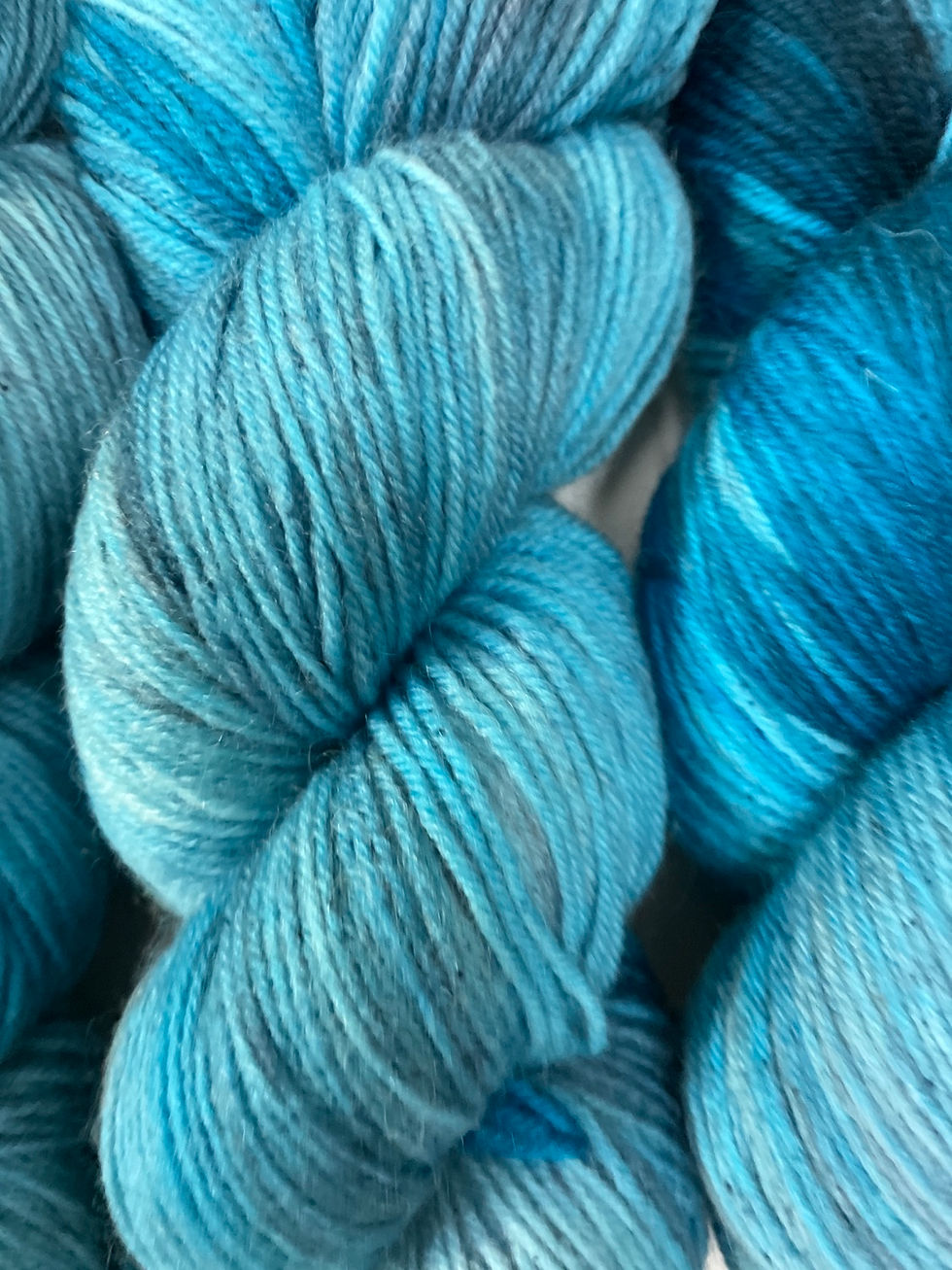 Simply 4ply - Icy