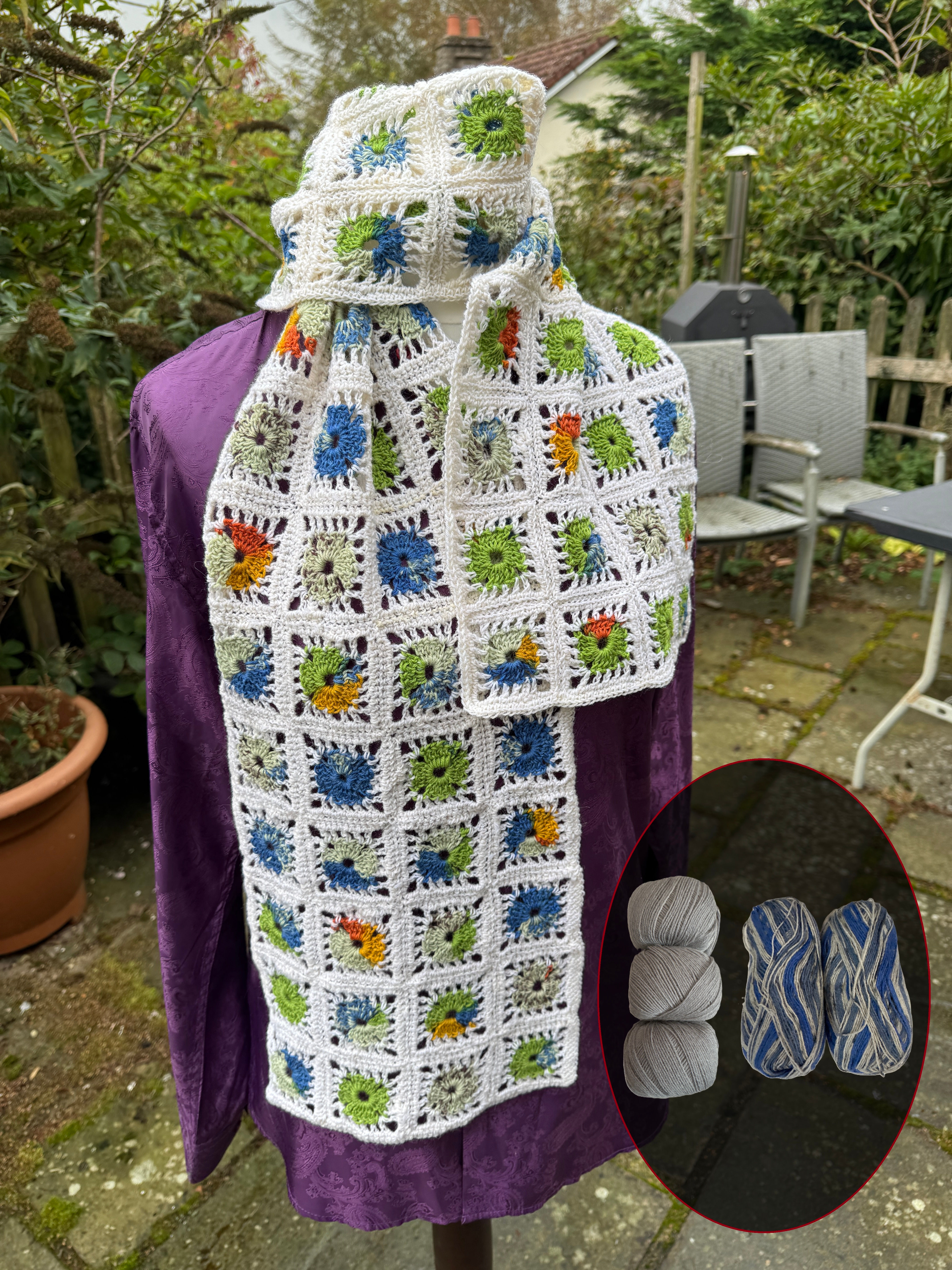 4ply Variegated Crochet Scarf Kit - Blue/Grey Background