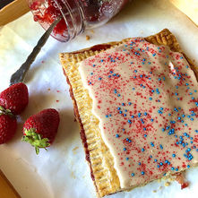 Sweet Summer Strawberry-Rhubarb Pop Tart