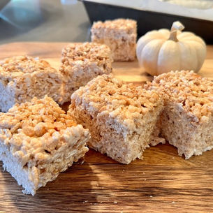 Apple Pie Rice Krispie Treats