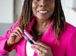 Spotlight Lipstick: Beauty Has No Expiration Date