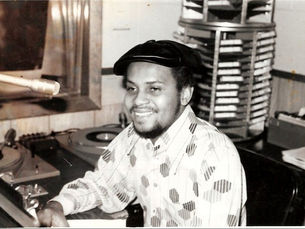 Chronicle News Legacy-Celebrating the Life of Larry Carter (Jay Price)