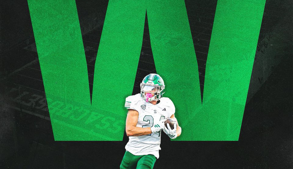 Eastern Michigan Rolls Past UMass 38-14, Opens MAC Play 2-0