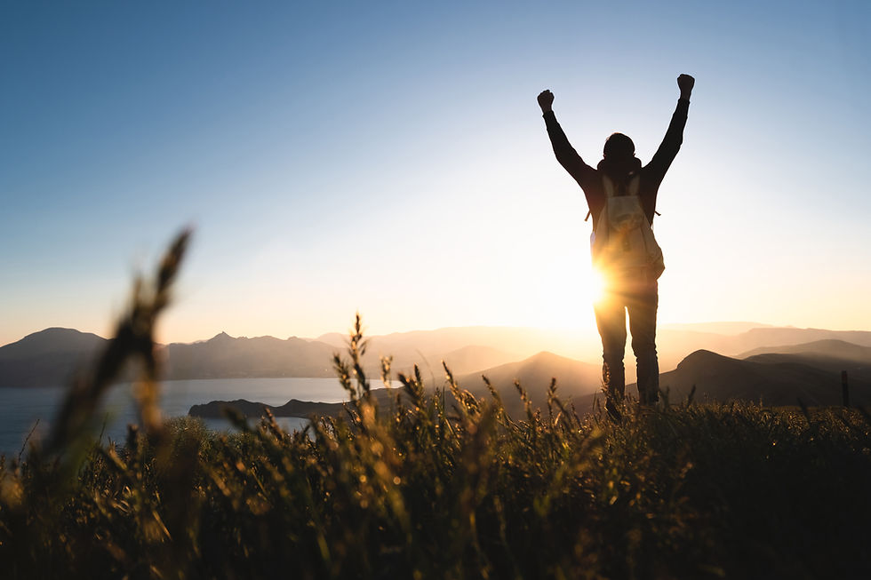 woman glorifying God in nature