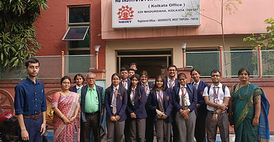 Solar Ambassador Program Inspires Students to Lead the Charge for Renewable Energy