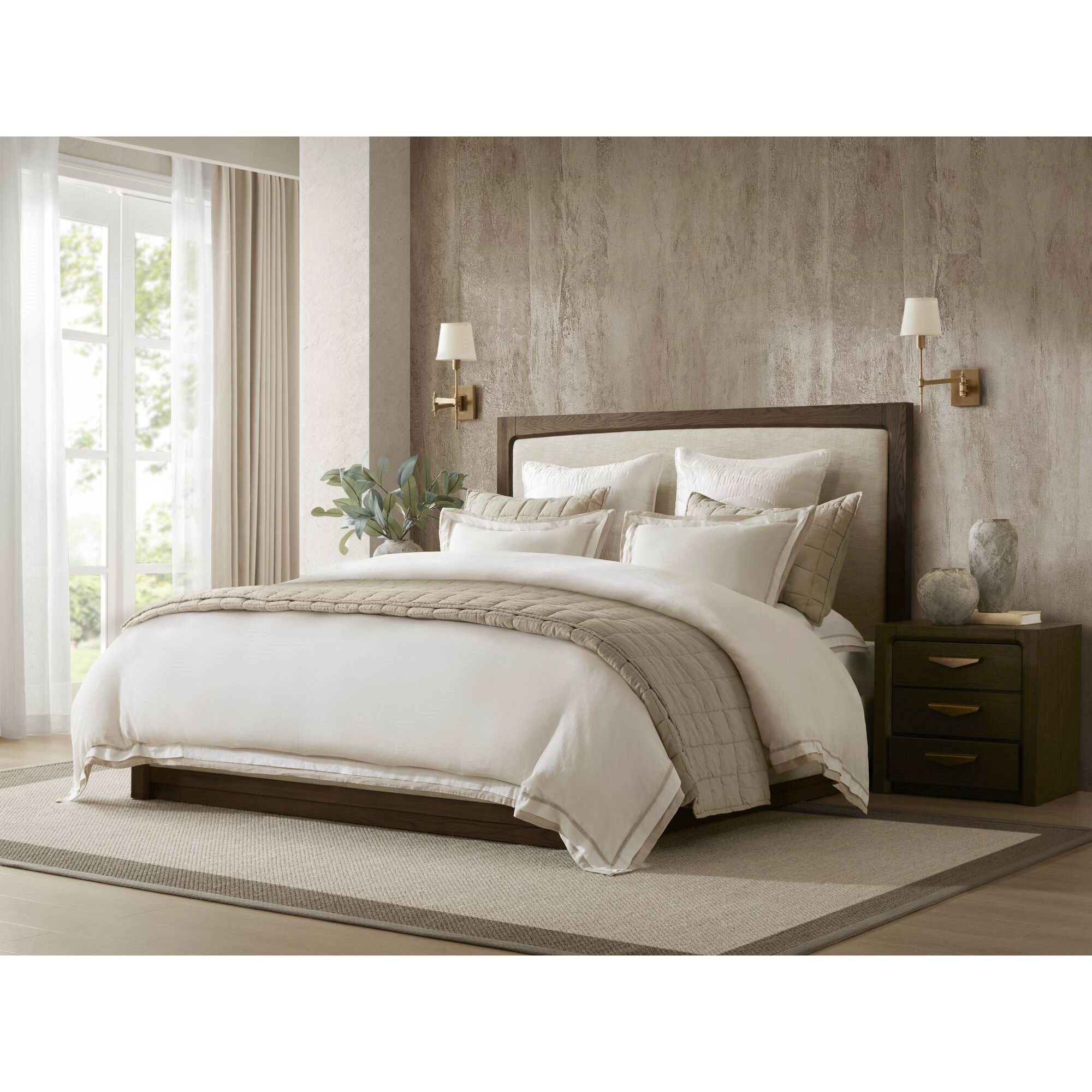 Refined Embroidered Linen Blend Duvet Cover Set, White/Gold