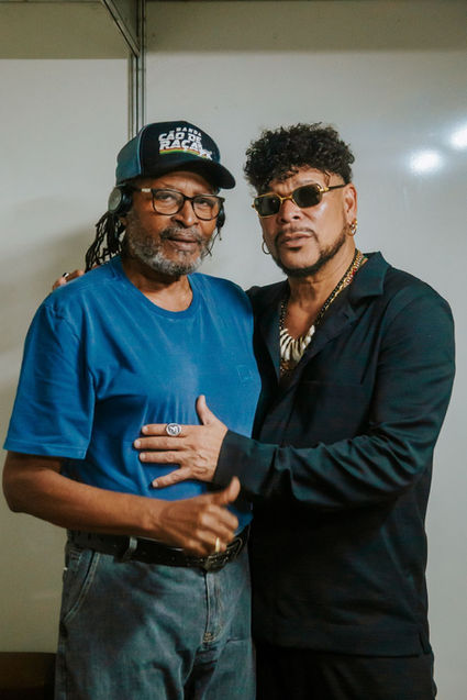 Jau e Edson Gomes voltam a dividir o palco em Aracaju em edição especial do Pôr do Jau 