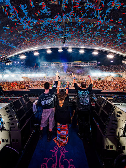  Alok domina o Mainstage do Tomorrowland com set vibrante e homenagem ao pioneirismo dos pais