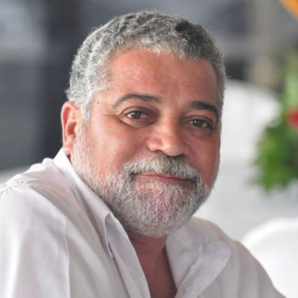 Política by Adiberto de Souza