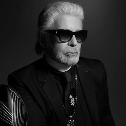 Karl Lagerfeld morre aos 85 anos