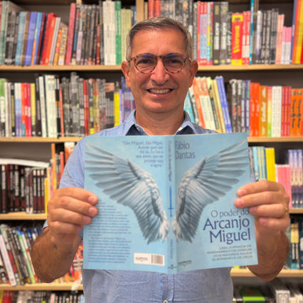 Fábio Dantas lança “O poder do Arcanjo Miguel” nesta sexta-feira, 14, em Aracaju