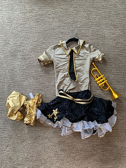 Boogle boogie bugle boy dress and accessory