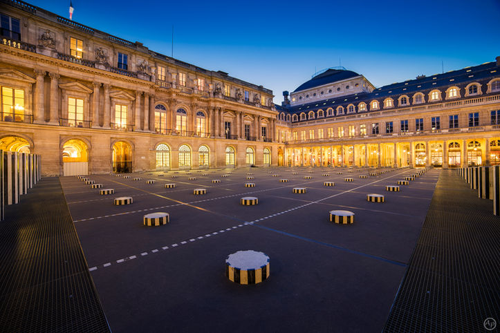 Les Colonnes de Buren