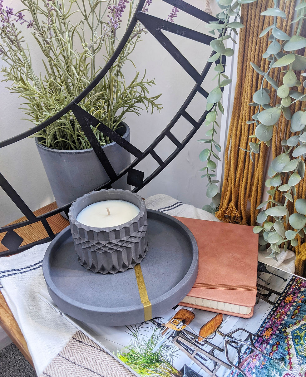 Thumbnail: Medium hand painted circular concrete Tray