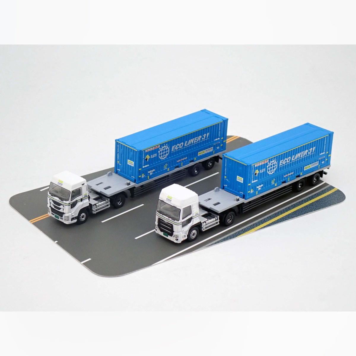 Tomytec 331230 - The Trailer Collection NX Nittsu 31ft Container SetA, 2 Car Set