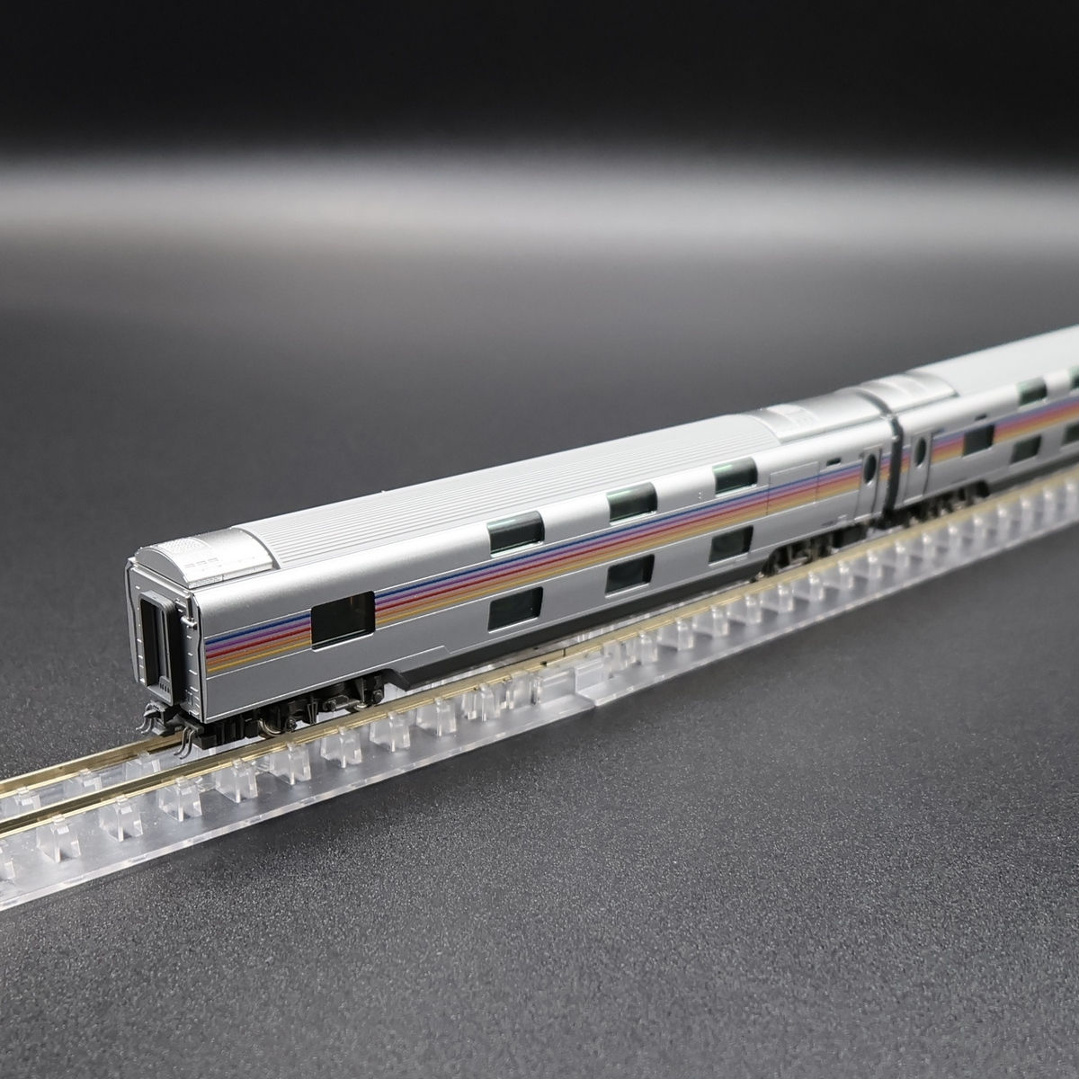 Kato 10-2114 - Night Train 'Cassiopeia Cruise' (6-Car Add-on Set)