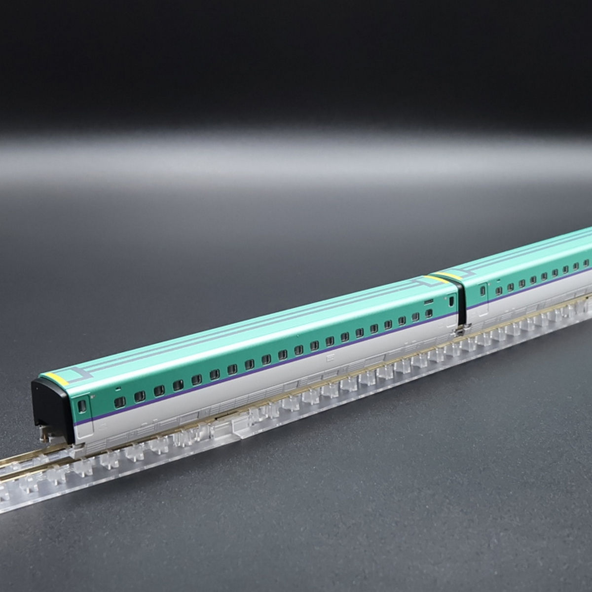 Tomix 98571 - H5 Series Shinkansen (6-Car Add-on Set)