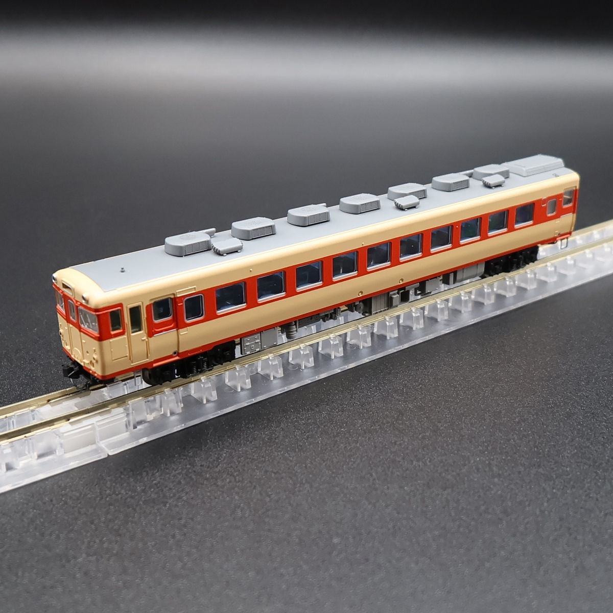 Tomix 7431 - J.N.R. Diesel Car Type KIHA58-400 (Air-Conditioned Car) (T)