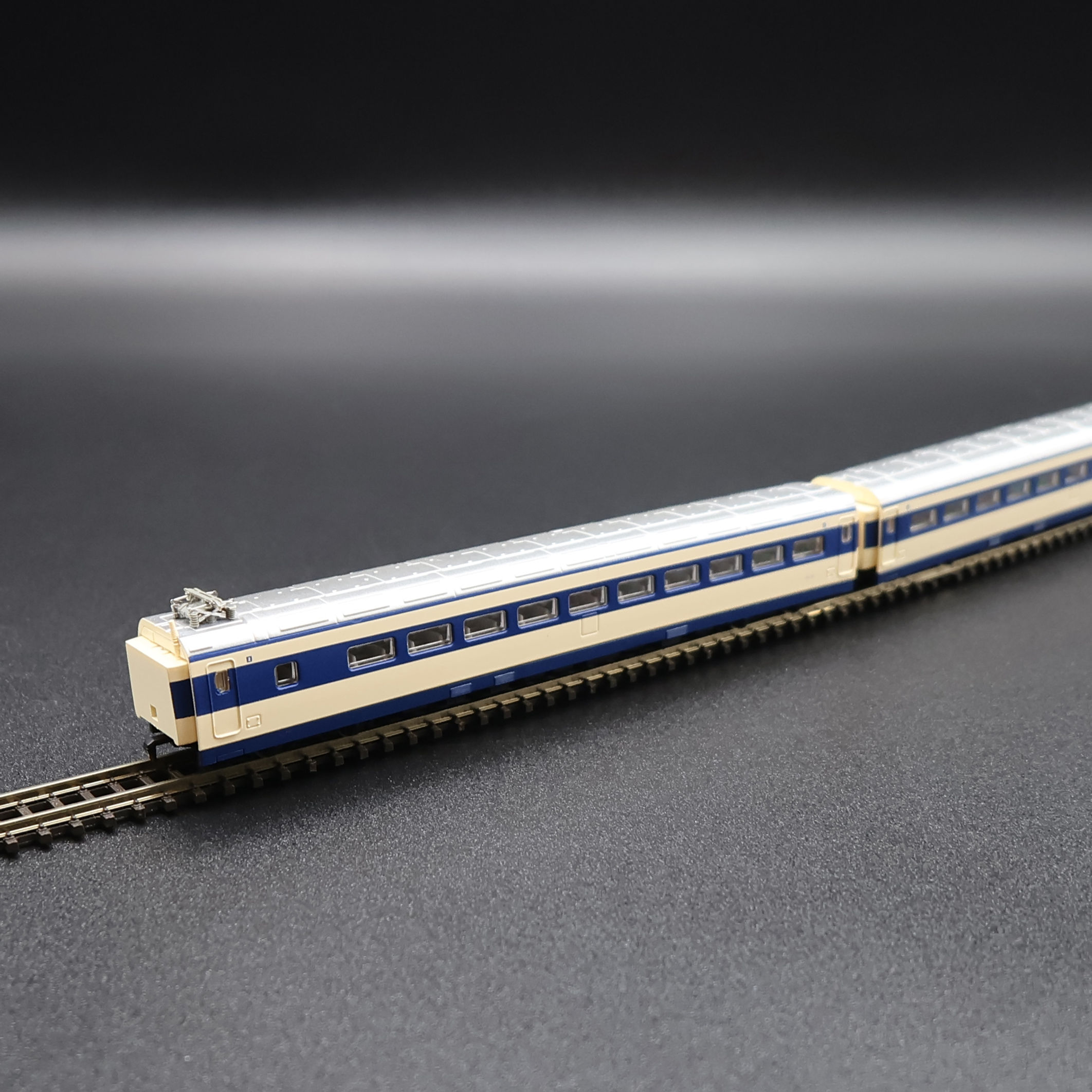 Rokuhan T020-3 (Z) - Series 0 Shinkansen (Early Type) (8-Car Add-on Set)