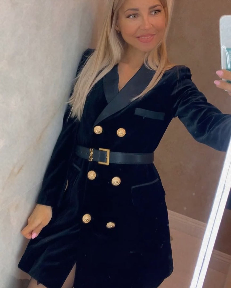 Thumbnail: Safira Lux Velvet Jacket - Dress with belt 