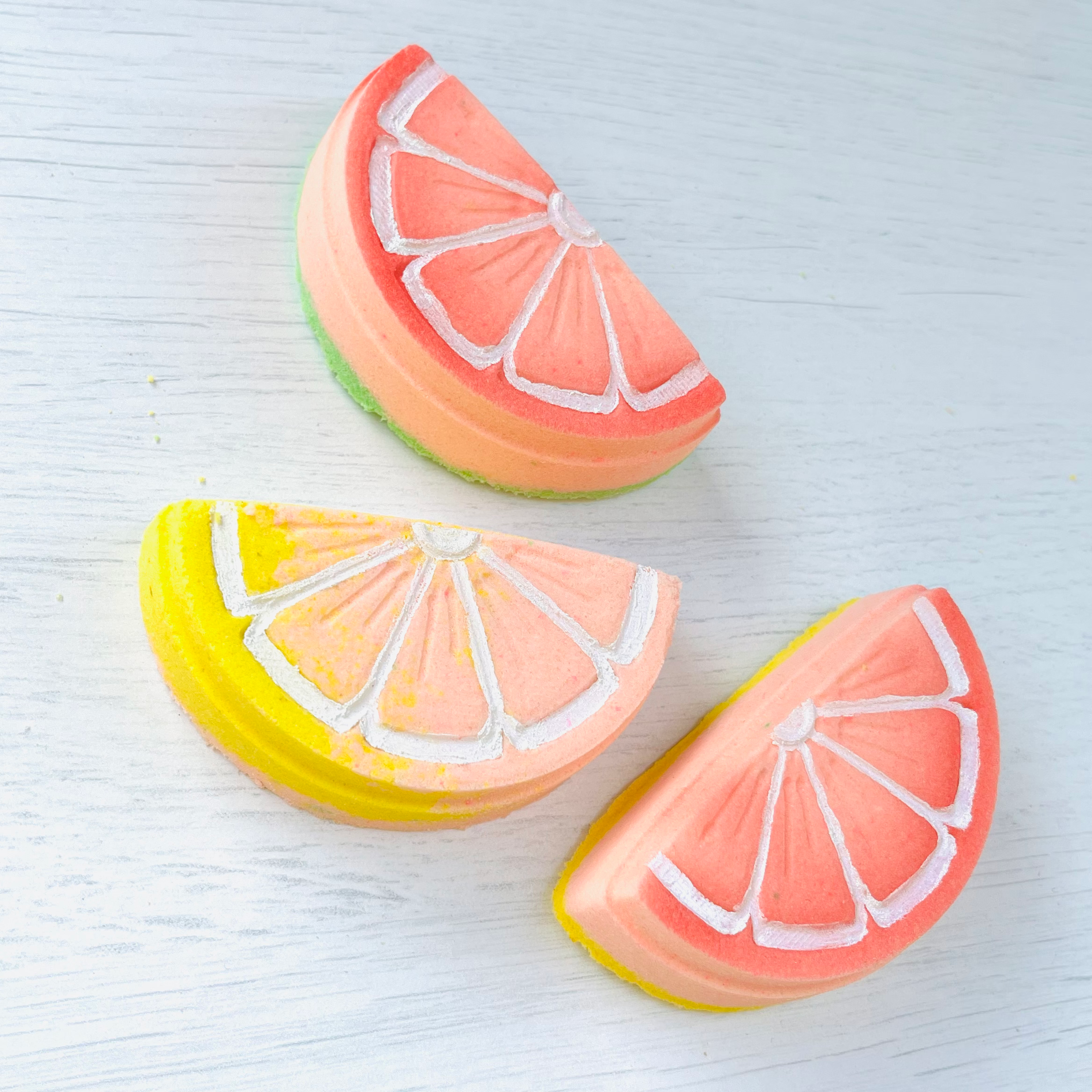 Set of 3 Grapefruit Shaped Bath Bombs