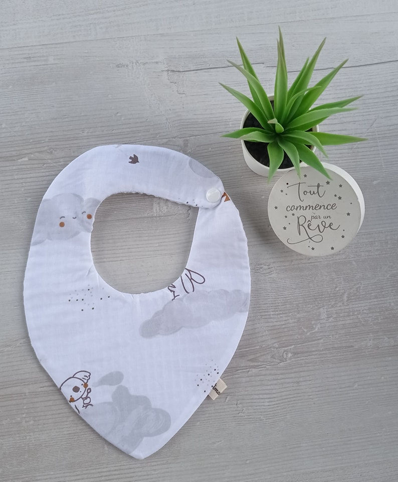 bavoirs 1er âge en coton , dès la naissance.