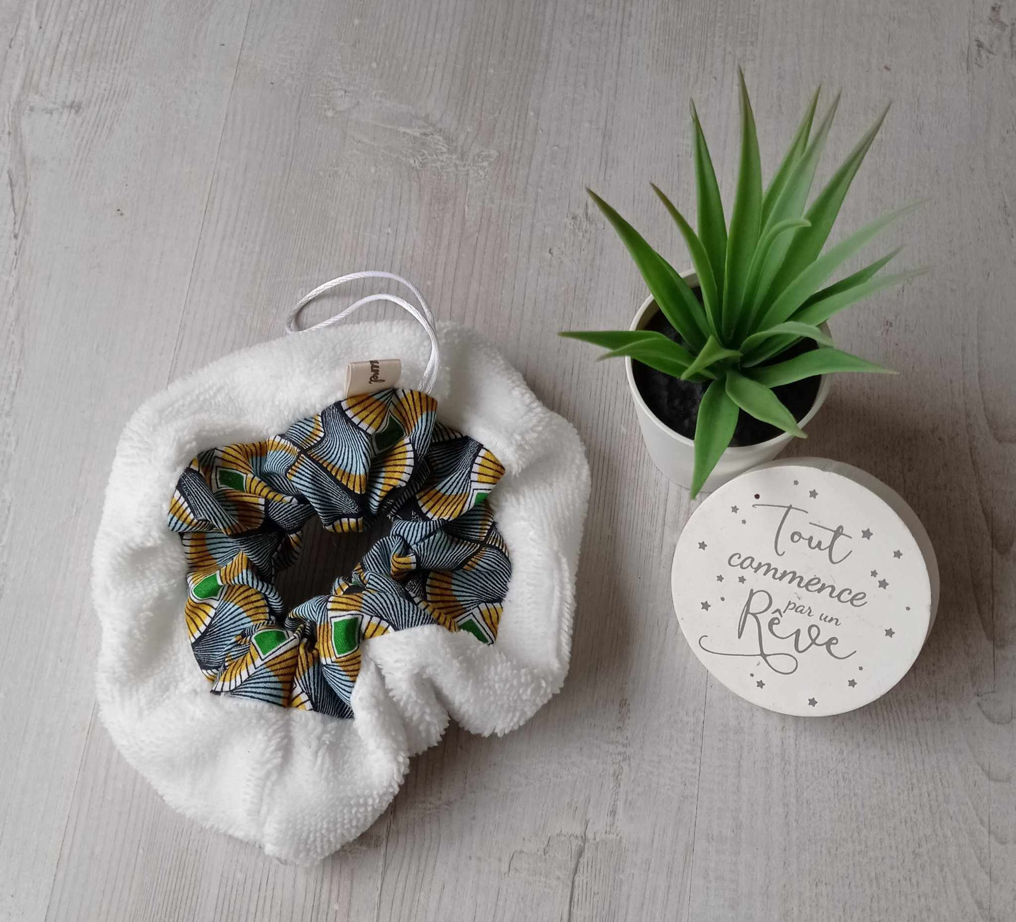 Fleur de douche en coton et éponge de bambou fait main