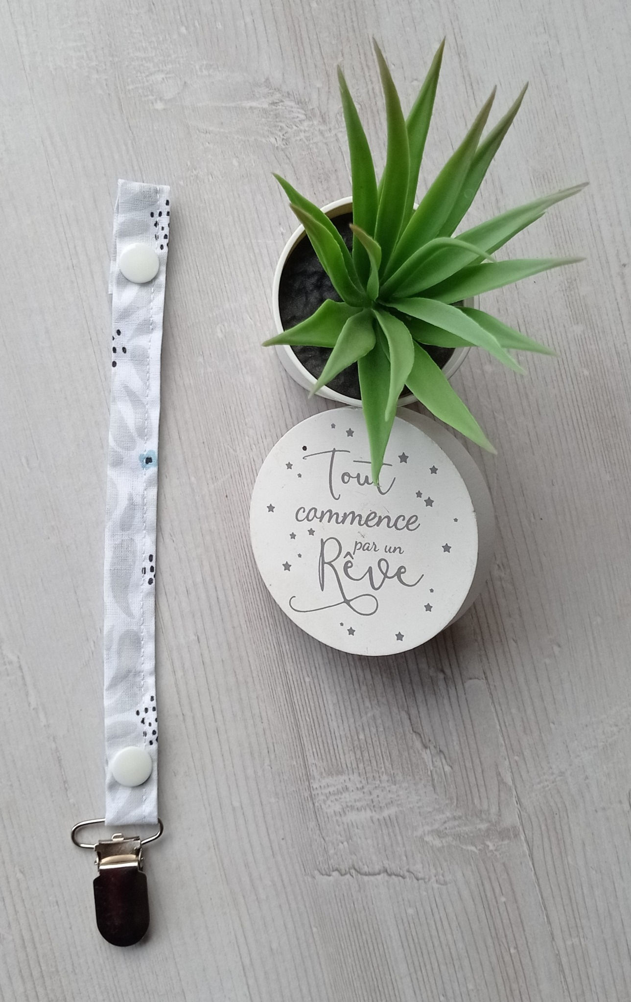 • Attache tétine en coton, attache métallique, 21 cm de long