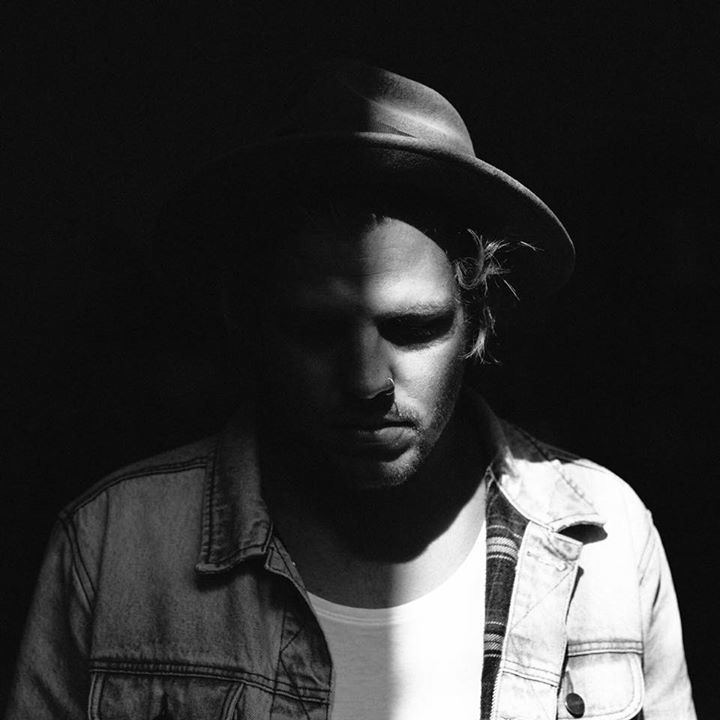 Kyle Lionhart Live At The Giant Dwarf Theatre Redfern kyle lionhart live at the giant dwarf