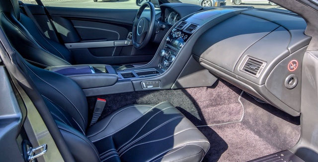 rent_an_aston_martin_db9_3