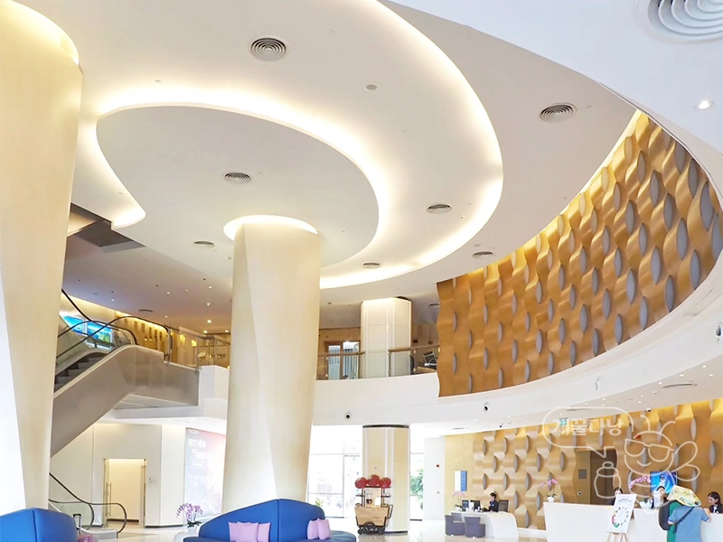 다낭 노보텔 호텔 로비