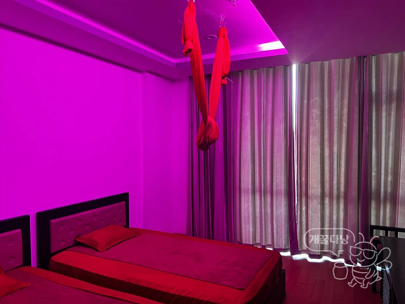 다낭 빨간그네 중대형 서비스 룸 시설