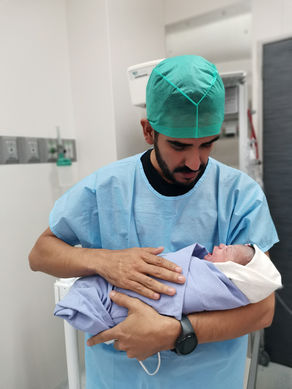 Haz honor a tu nombre, Constanza