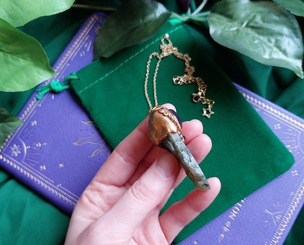 Thumbnail: amulet 'guardian' * labradorite + amethyst
