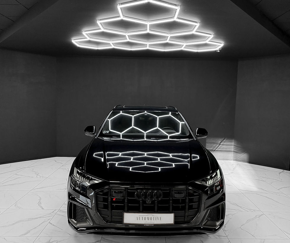 Miniature : Audi SQ8