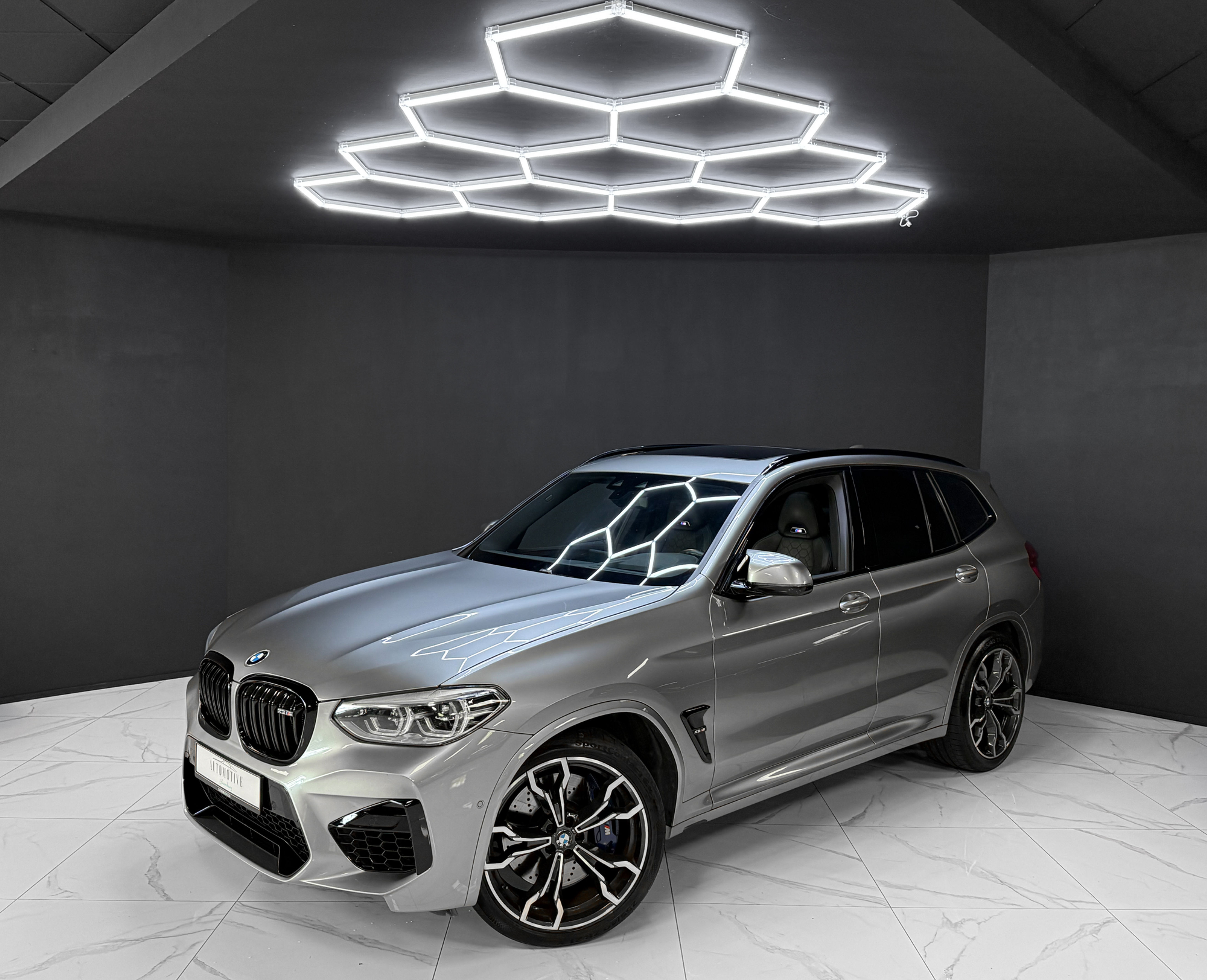 BMW X3M Akrapovic