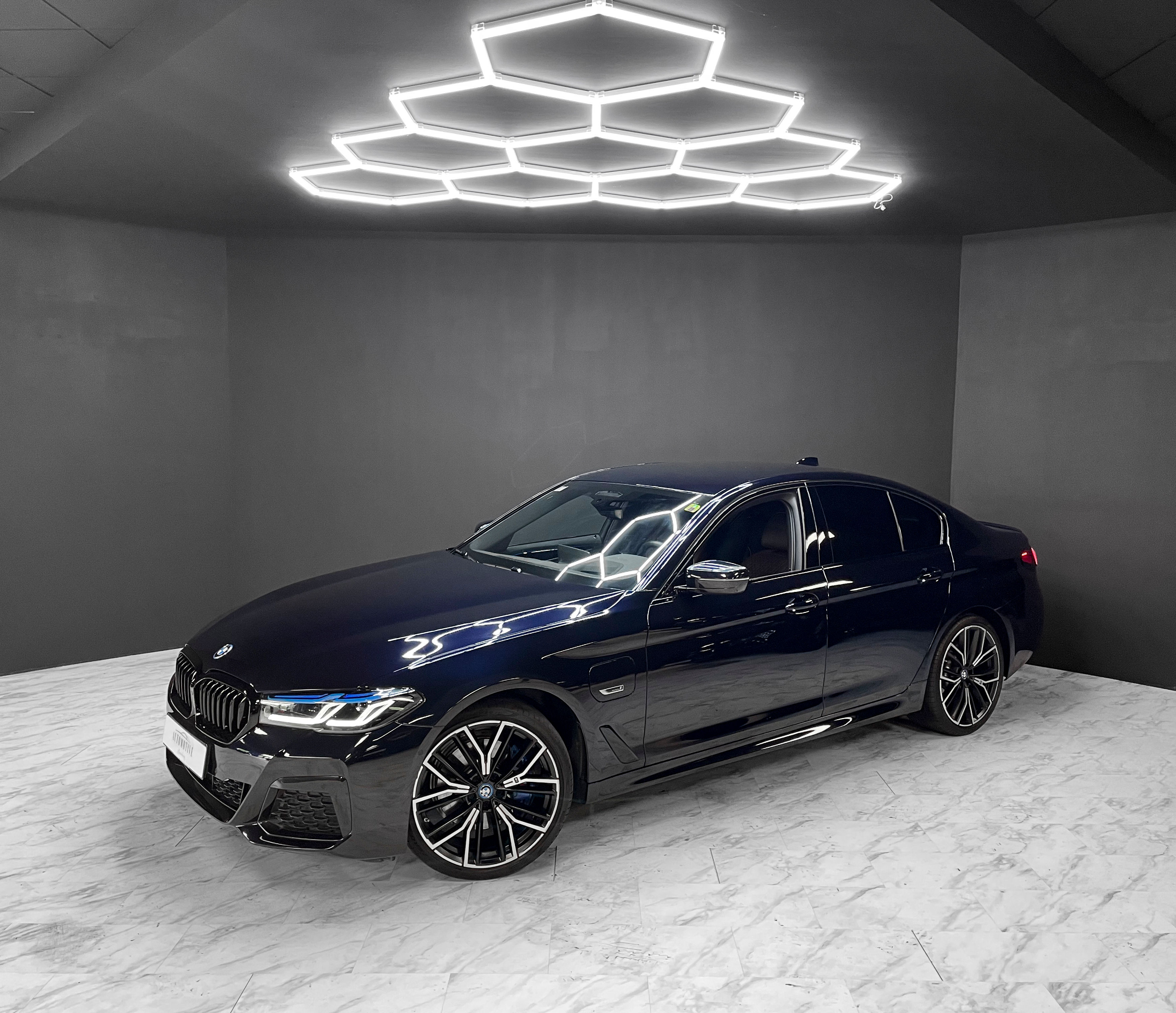 BMW 530e