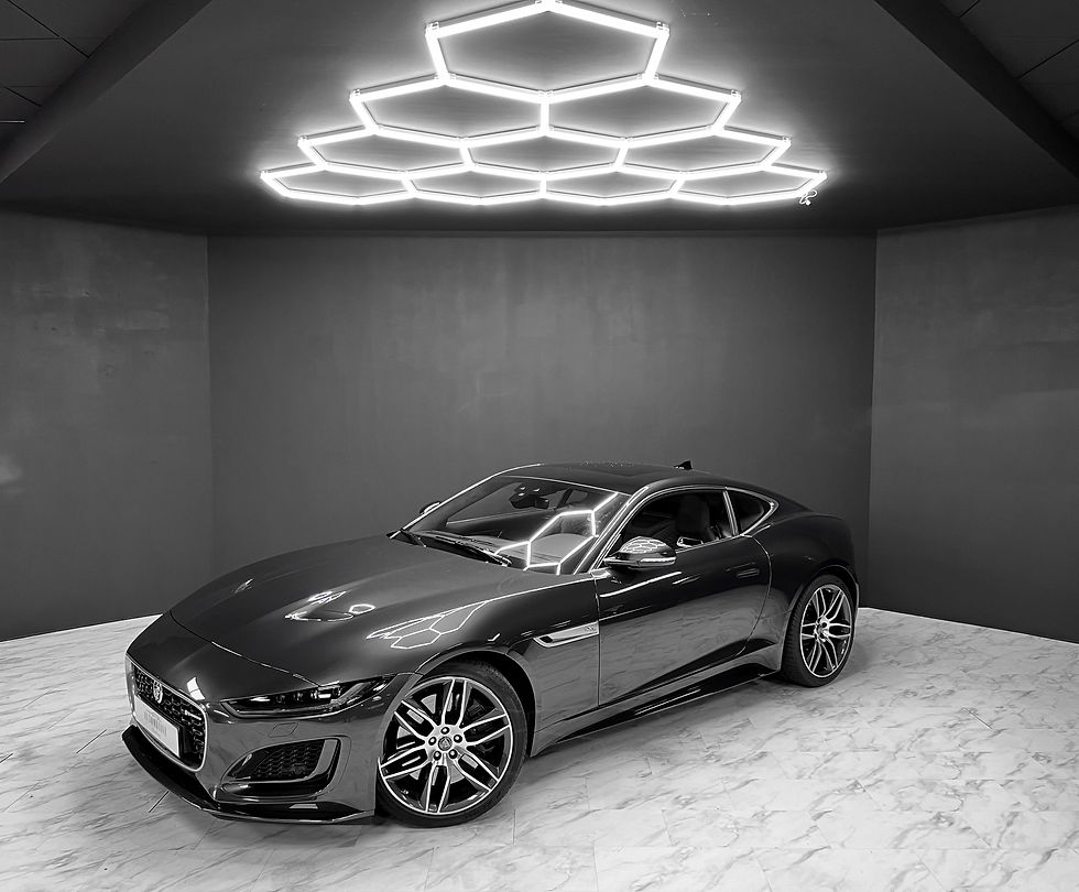 Miniature : Jaguar F-Type P450 AWD R-Dynamic