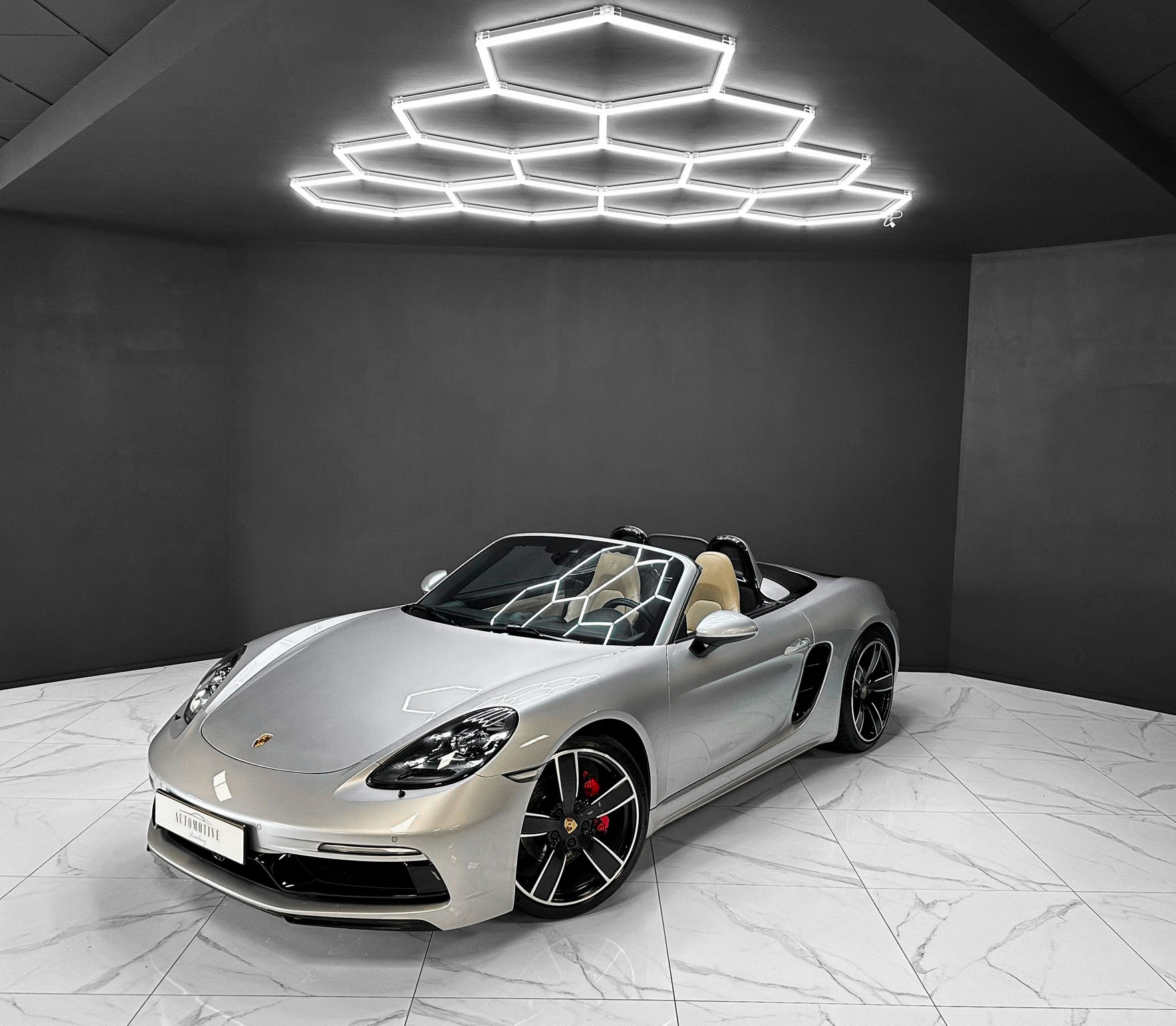 Porsche 718 Boxster