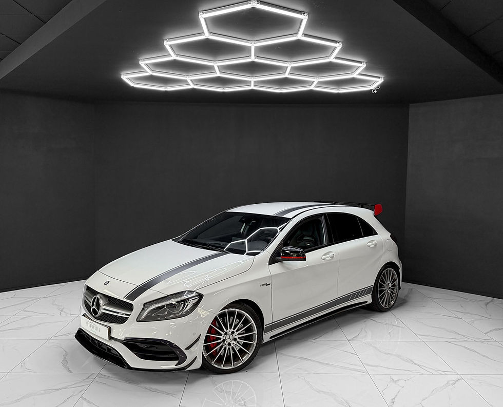 Miniature : Mercedes-Benz A45 AMG