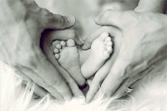 baby-2717347_1920_edited.jpg