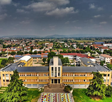 cortile3.jpg