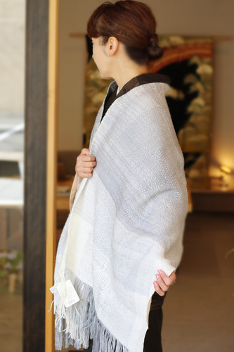 真綿の結城紬ショール | hibikimono-sasaki