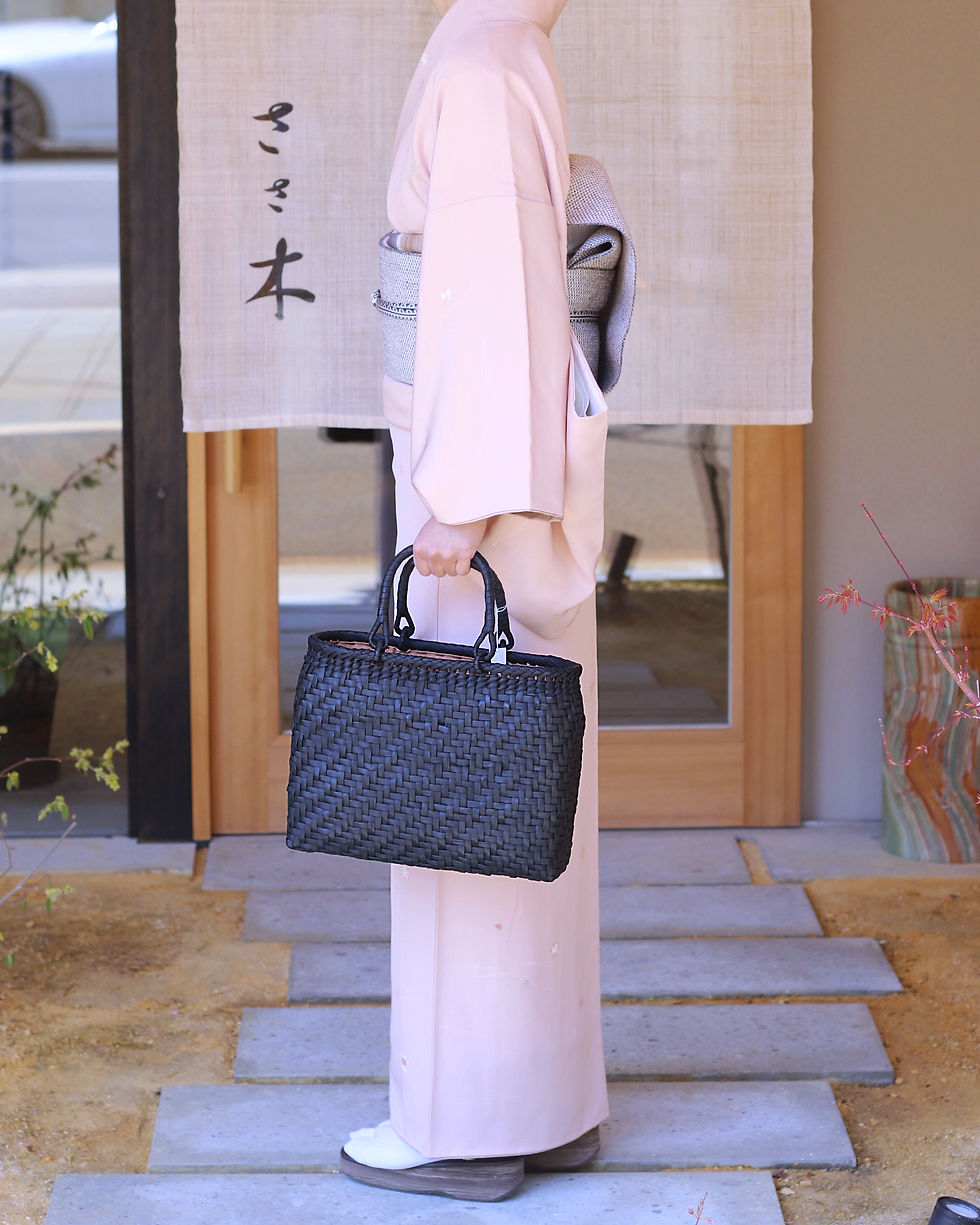 山葡萄籠バック 楽天市場】【ポイント5倍 24日20時〜】 山葡萄 かごバッグ 1年