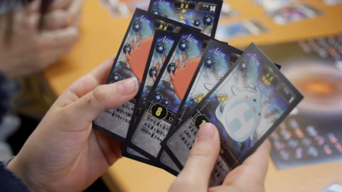 良いカードゲームで遊ぶことが子供の成長にとっても効果的な理由 良いカードゲームで遊ぶことが子供の成長にとっても効果的な理由