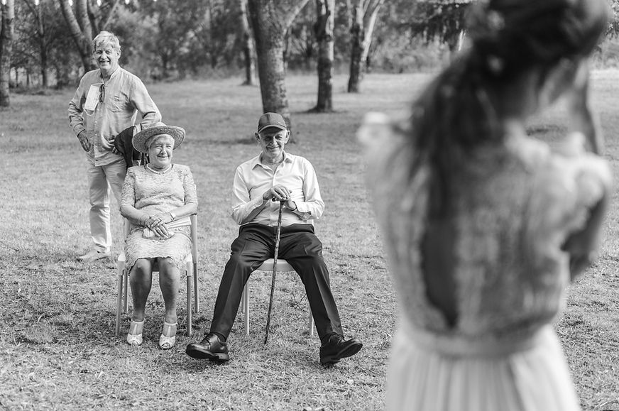 Benjamin Y Nadia_ Sabiñanigo_Fotografia De Boda_Morillo de Tou_FiestaBoda_5993_Fiesta.jpg