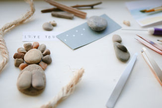A Pebble Made Artist