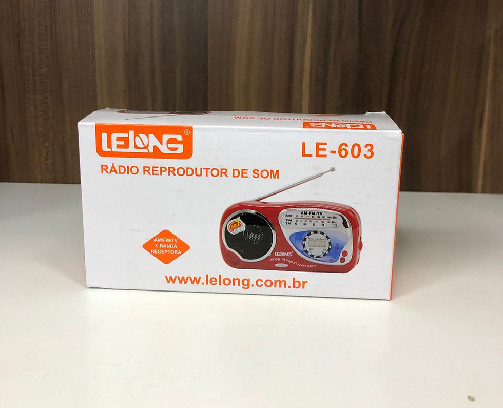 Mini Rádio Am/fm A Pilha Com Alça E Relógio Digital Le-603.